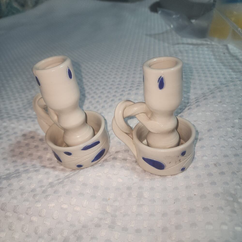 WILLIAMSBURG EUC POTTERY CANDLESTICK HOLDERS SET OF 2 VINTAGE